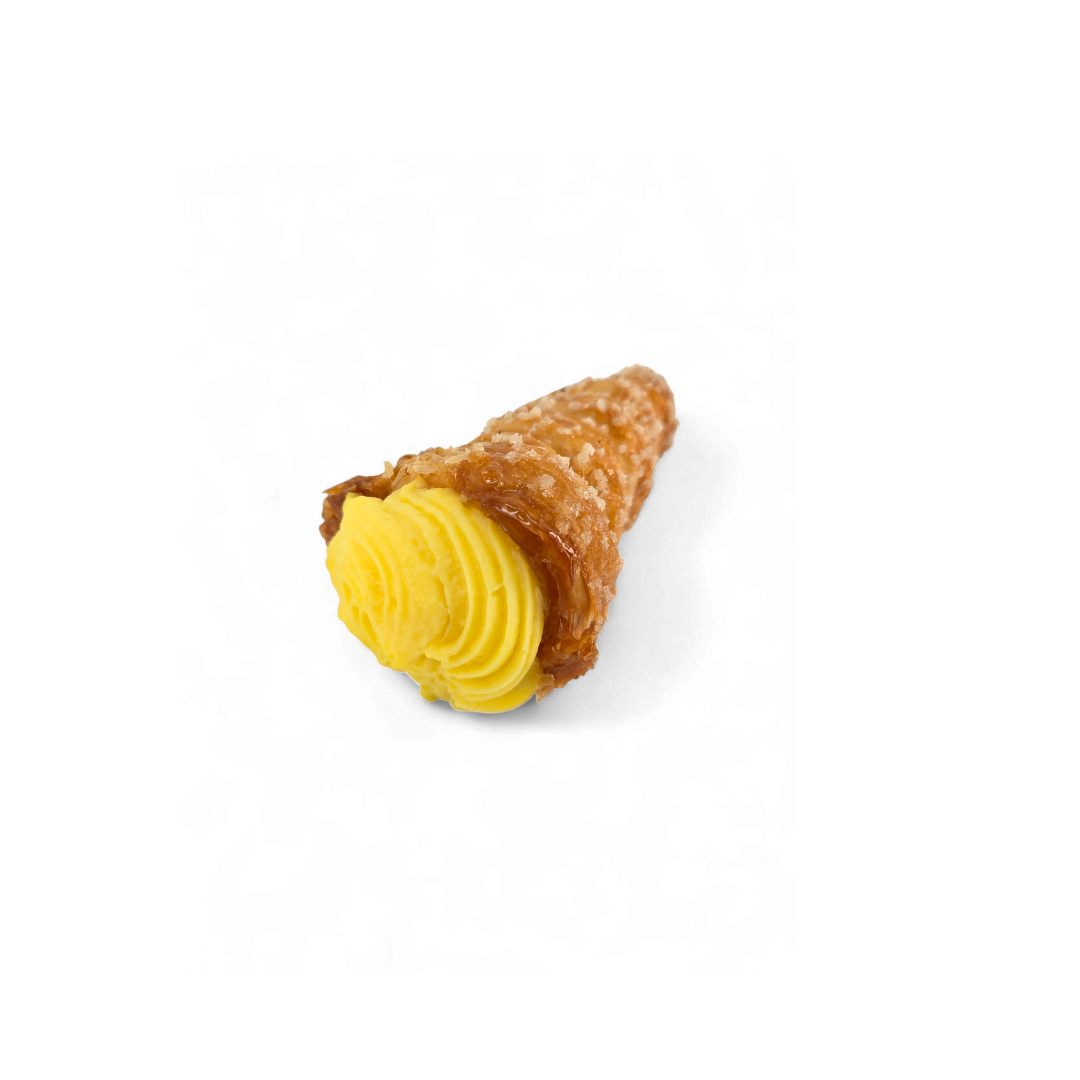 Cornet à la crème pâtissière