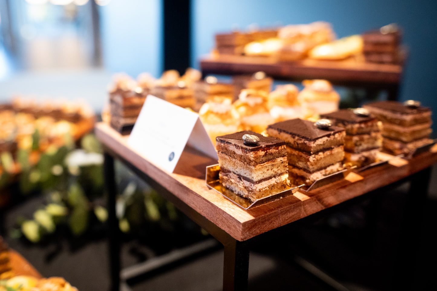 Plateau de bouchées sucrées - assortiment signature (12 unités)